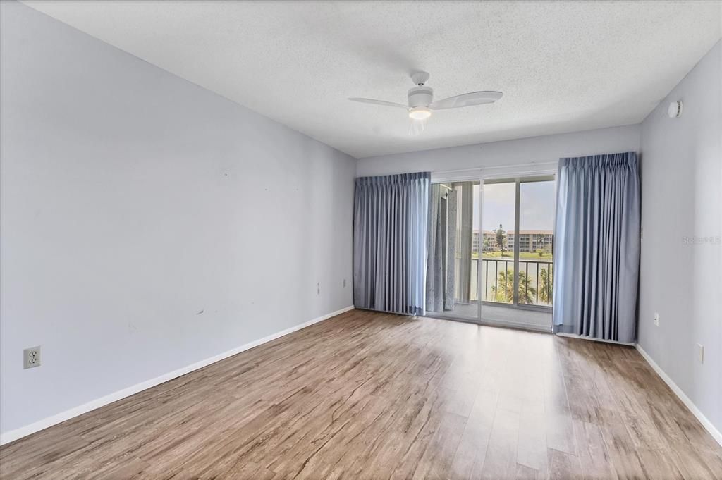 En Venta: $185,000 (2 camas, 2 baños, 1144 Pies cuadrados)