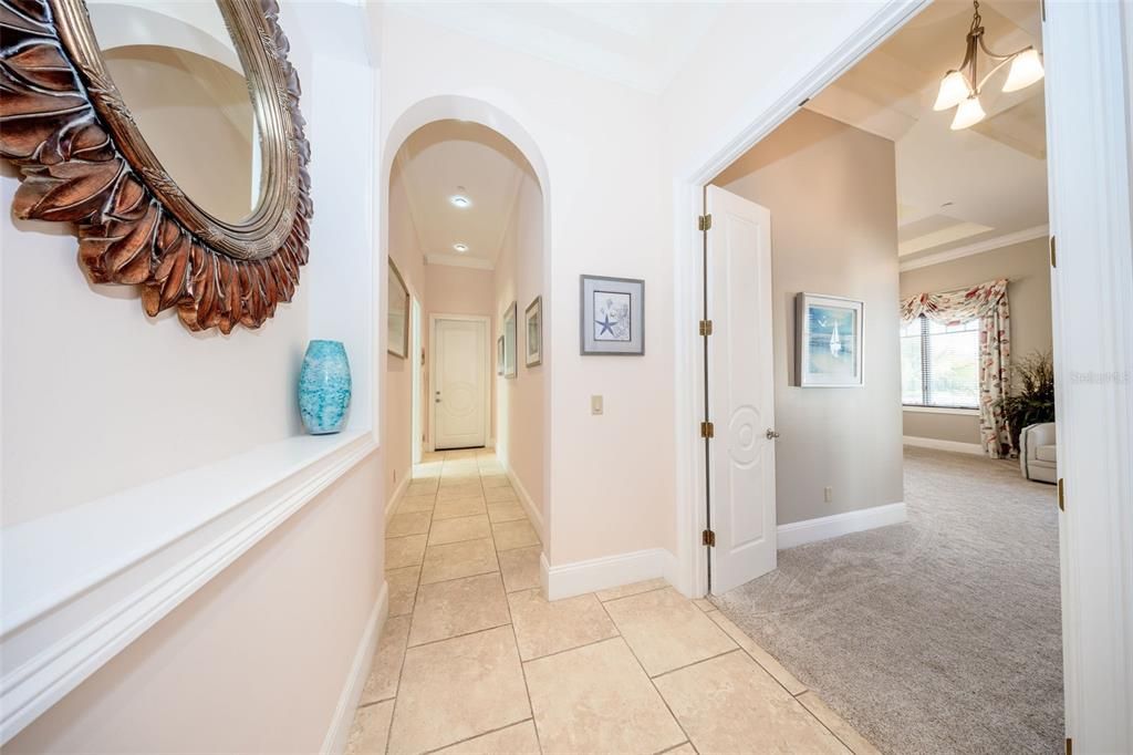 合同活跃: $2,170,000 (4 贝兹, 4 浴室, 5009 平方英尺)