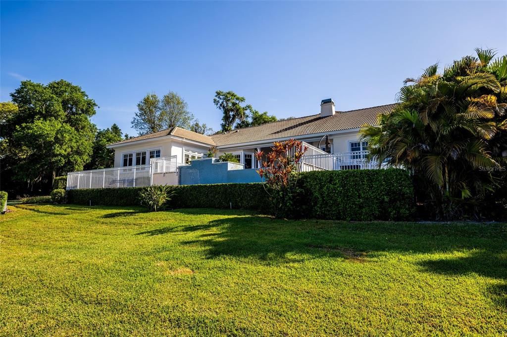 合同活跃: $2,170,000 (4 贝兹, 4 浴室, 5009 平方英尺)