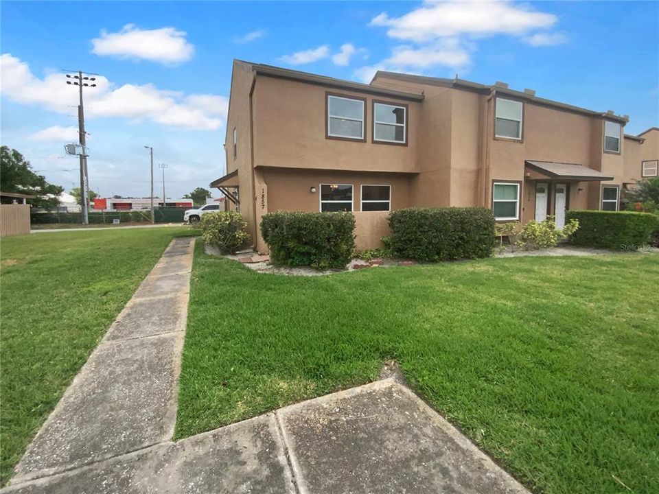 Recently Sold: $223,000 (3 beds, 2 baths, 1260 Square Feet)