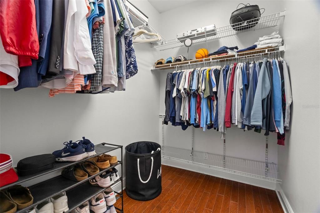 Active With Contract: $1,450,000 (6 beds, 6 baths, 5799 Square Feet)