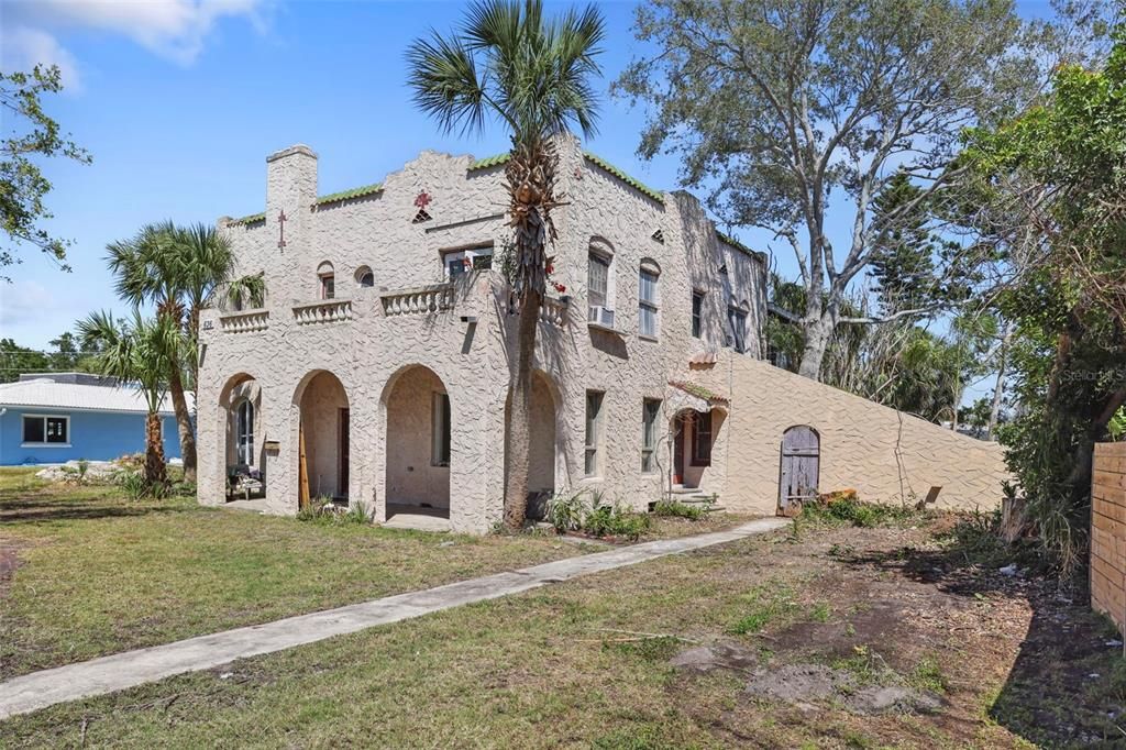 En Venta: $1,465,000 (5 camas, 3 baños, 3105 Pies cuadrados)