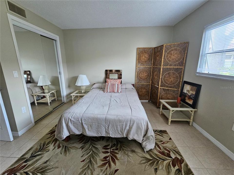 En Venta: $159,900 (2 camas, 2 baños, 805 Pies cuadrados)