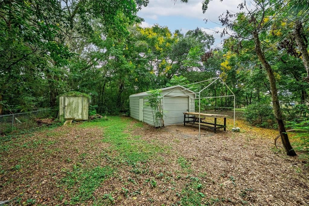 На продажу: $219,000 (2 спален, 1 ванн, 1008 Квадратных фут)