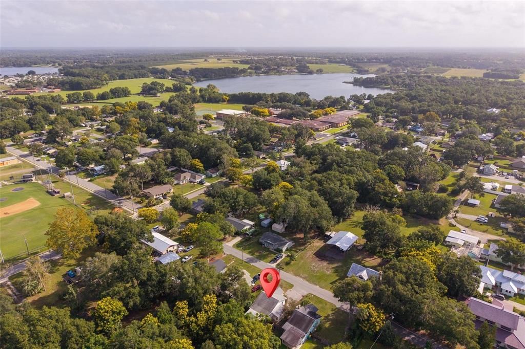 На продажу: $219,000 (2 спален, 1 ванн, 1008 Квадратных фут)