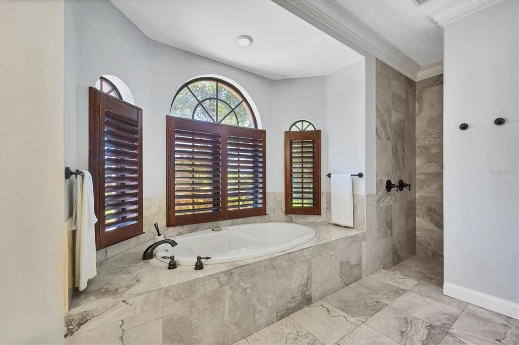 待售: $2,199,000 (4 贝兹, 3 浴室, 3837 平方英尺)