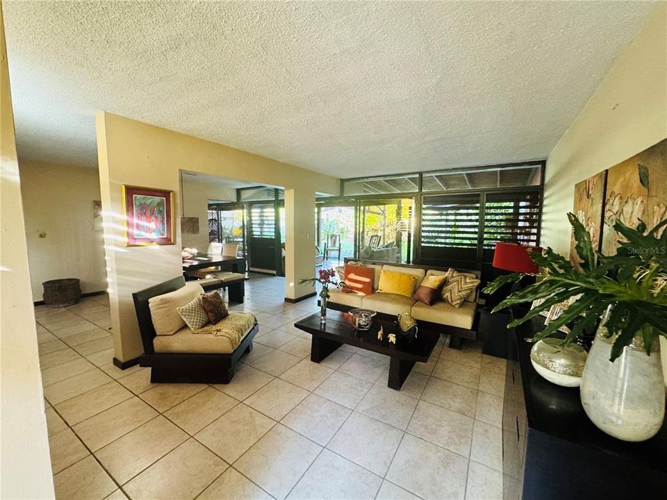 Active With Contract: $735,000 (5 beds, 3 baths, 3100 Square Feet)