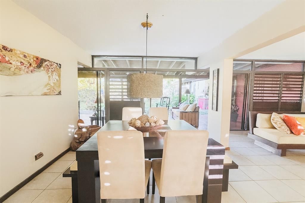 Active With Contract: $735,000 (5 beds, 3 baths, 3100 Square Feet)