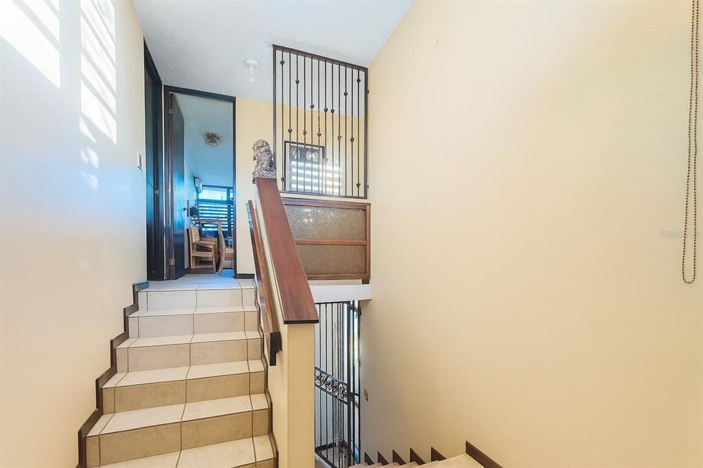 Active With Contract: $735,000 (5 beds, 3 baths, 3100 Square Feet)