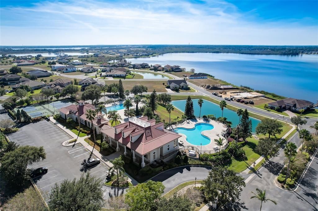 待售: $180,000 (0.59 acres)