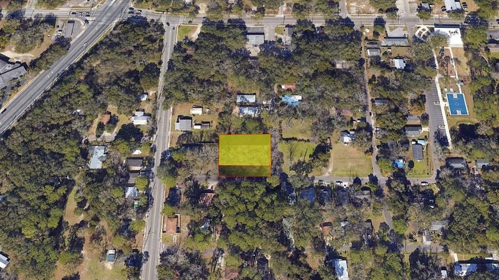 На продажу: $54,900 (0.39 acres)