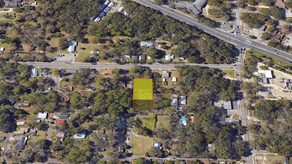 На продажу: $54,900 (0.39 acres)