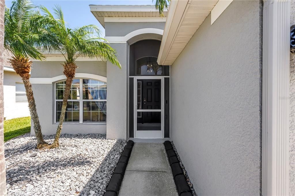 На продажу: $399,900 (4 спален, 2 ванн, 1846 Квадратных фут)