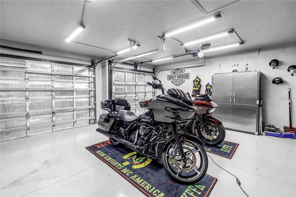 На продажу: $399,900 (4 спален, 2 ванн, 1846 Квадратных фут)