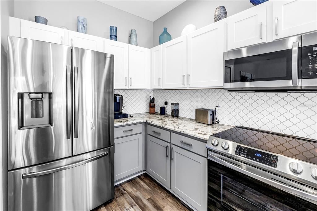 На продажу: $399,900 (4 спален, 2 ванн, 1846 Квадратных фут)