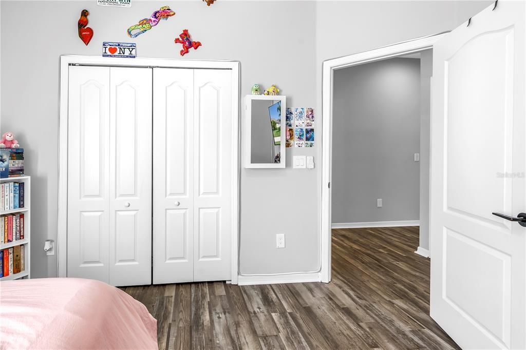 На продажу: $399,900 (4 спален, 2 ванн, 1846 Квадратных фут)