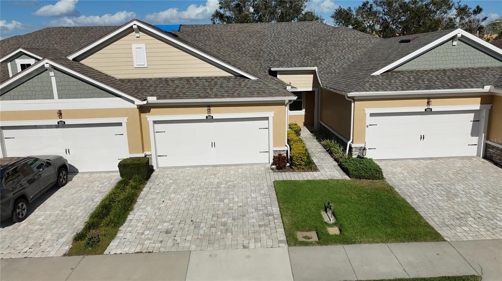 Recently Rented: $2,250 (2 beds, 2 baths, 1381 Square Feet)