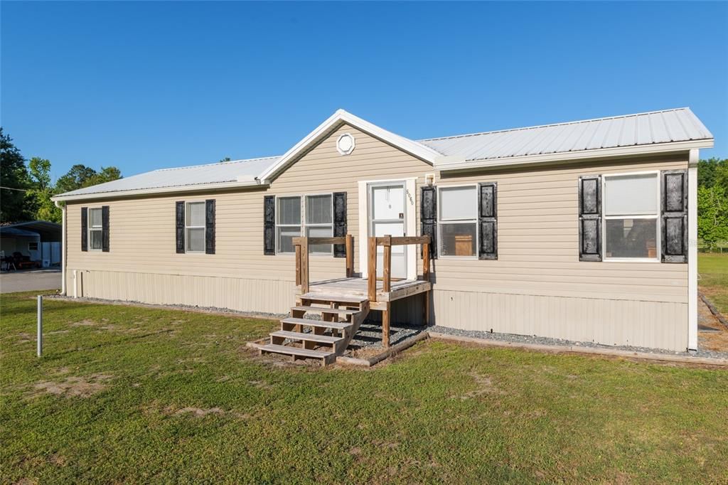 Recently Sold: $250,000 (3 beds, 2 baths, 1584 Square Feet)