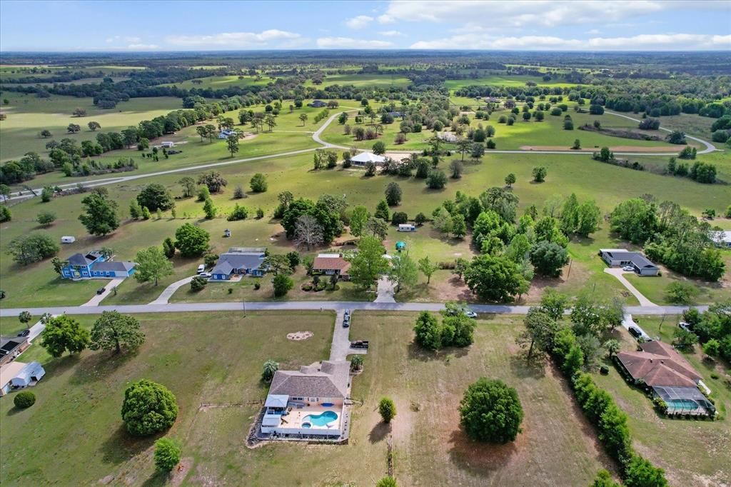 На продажу: $499,900 (4 спален, 2 ванн, 1980 Квадратных фут)