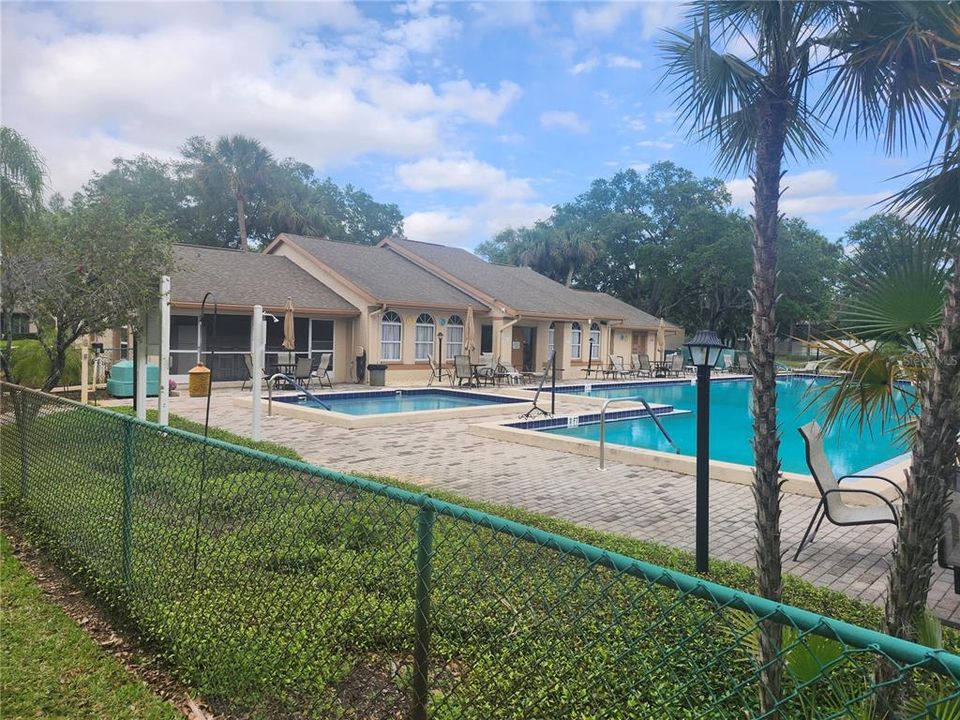 For Sale: $116,000 (2 beds, 2 baths, 1035 Square Feet)