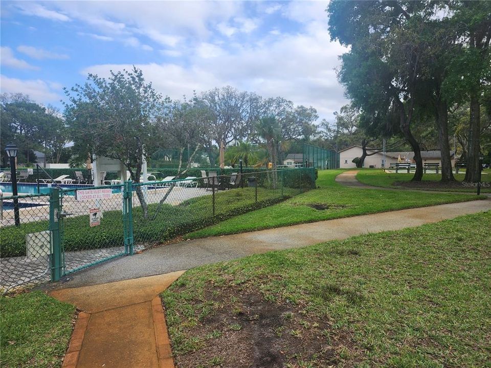 For Sale: $116,000 (2 beds, 2 baths, 1035 Square Feet)