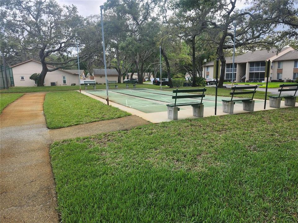 For Sale: $116,000 (2 beds, 2 baths, 1035 Square Feet)