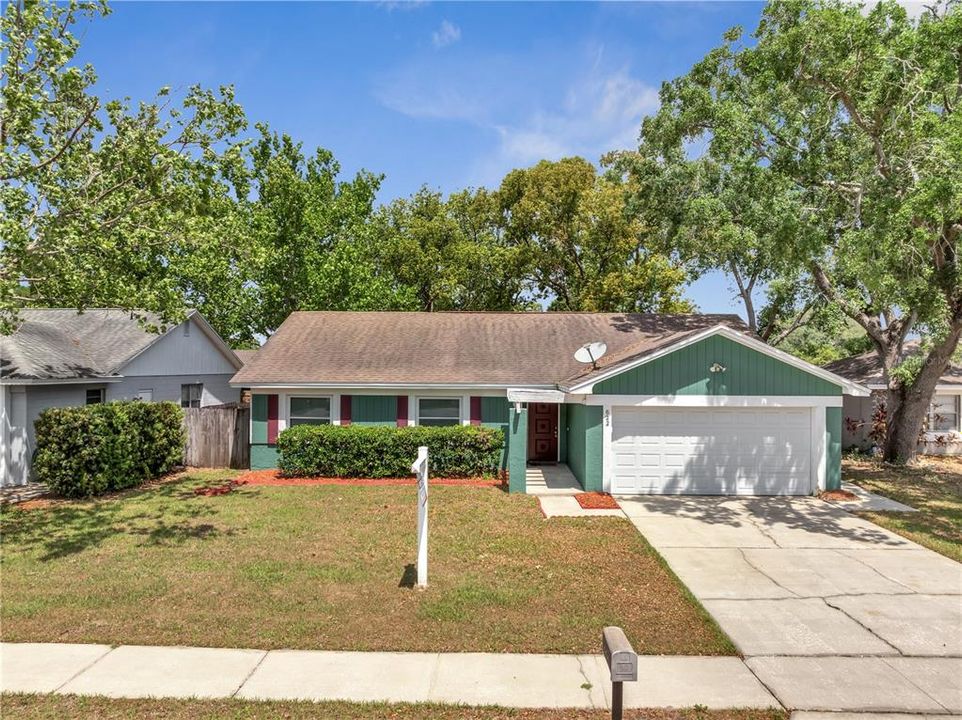 Vendido Recientemente: $374,995 (4 camas, 2 baños, 1501 Pies cuadrados)