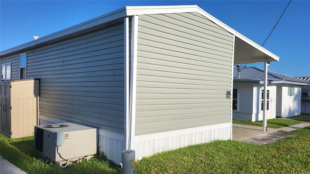 待售: $124,900 (2 贝兹, 1 浴室, 636 平方英尺)