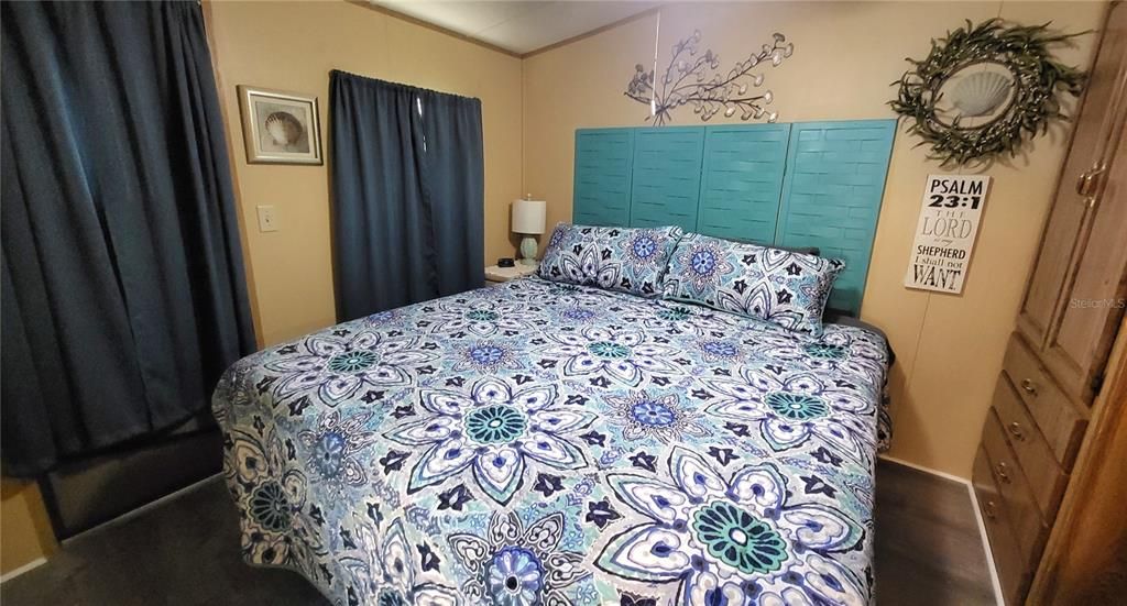 待售: $124,900 (2 贝兹, 1 浴室, 636 平方英尺)