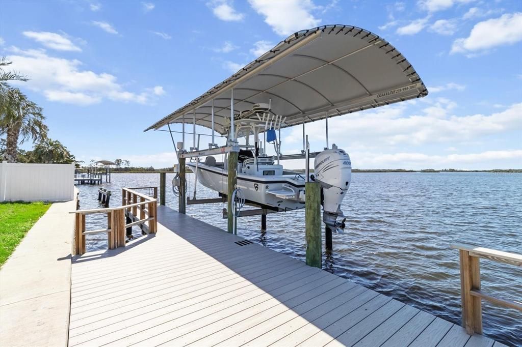 For Sale: $2,500,000 (3 beds, 2 baths, 4205 Square Feet)