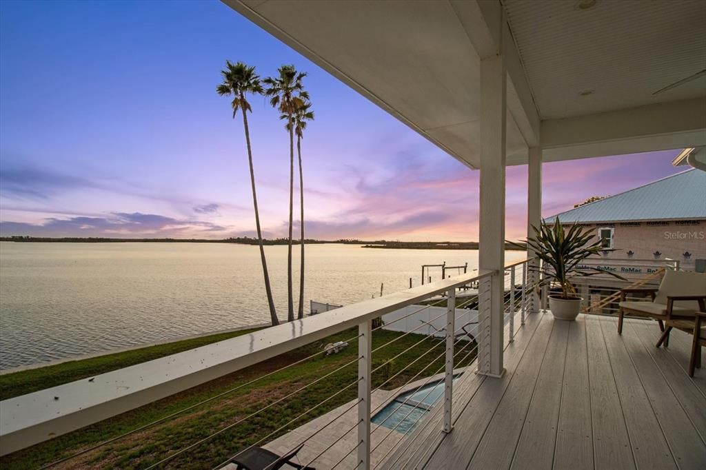 For Sale: $2,500,000 (3 beds, 2 baths, 4205 Square Feet)