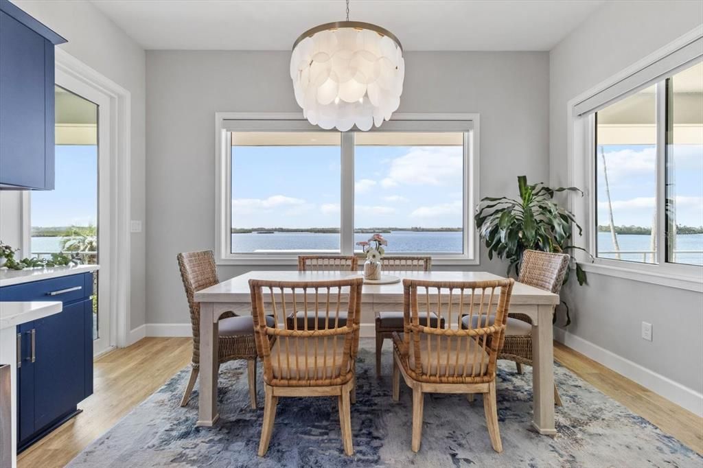 For Sale: $2,500,000 (3 beds, 2 baths, 4205 Square Feet)