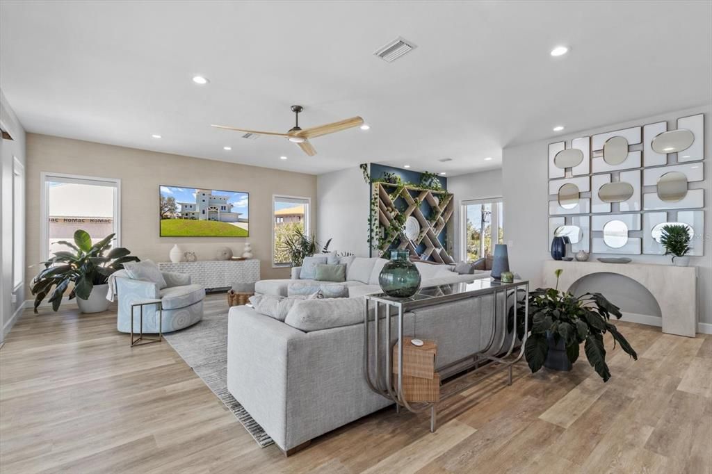 For Sale: $2,500,000 (3 beds, 2 baths, 4205 Square Feet)