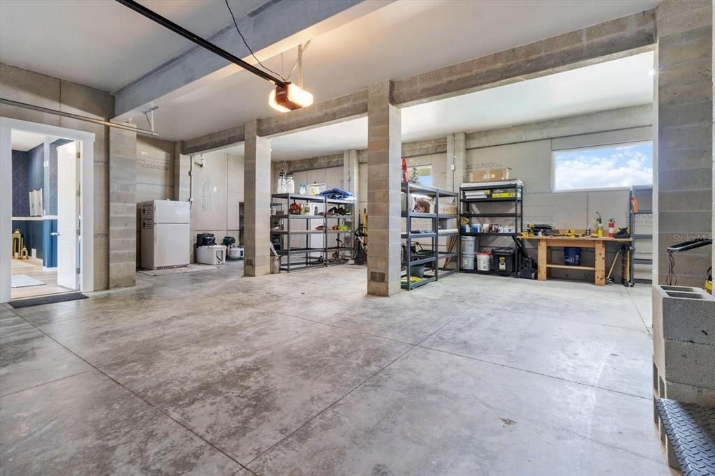 For Sale: $2,500,000 (3 beds, 2 baths, 4205 Square Feet)