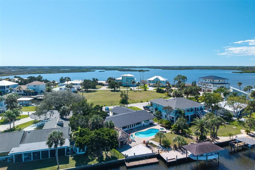 For Sale: $2,500,000 (3 beds, 2 baths, 4205 Square Feet)