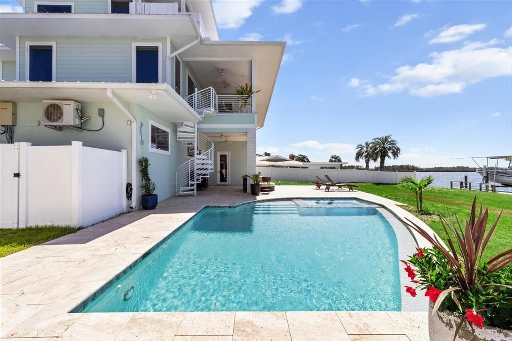 For Sale: $2,500,000 (3 beds, 2 baths, 4205 Square Feet)