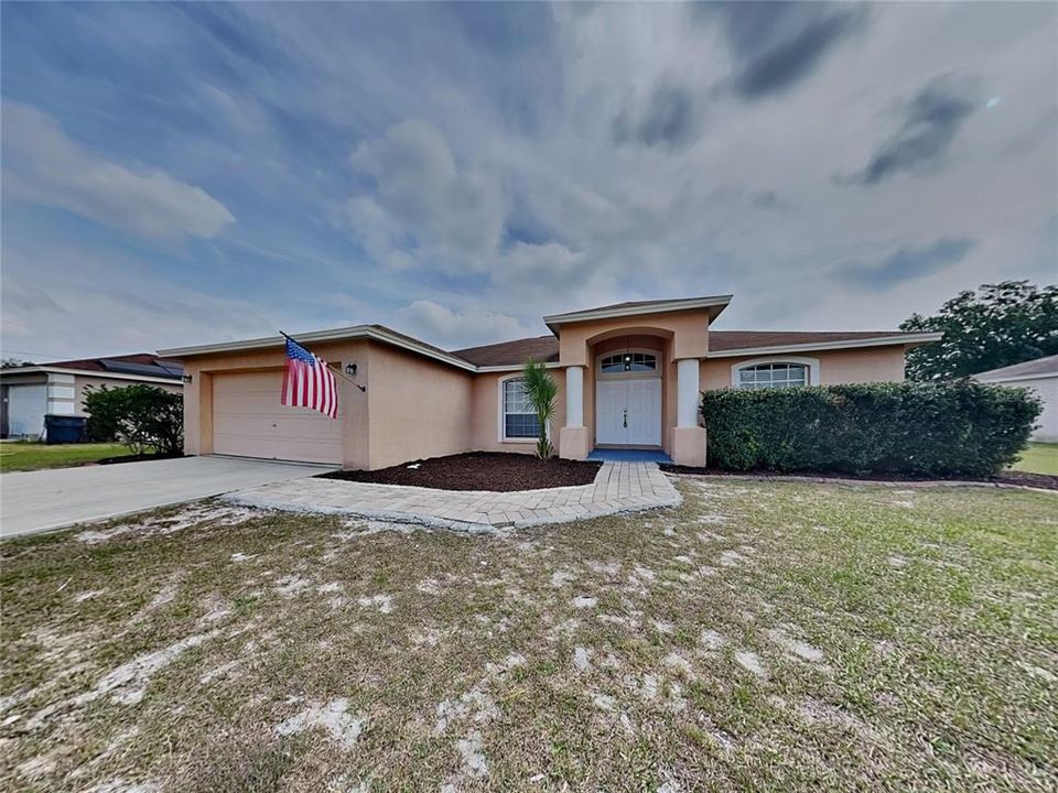 Recently Rented: $1,969 (3 beds, 2 baths, 1880 Square Feet)