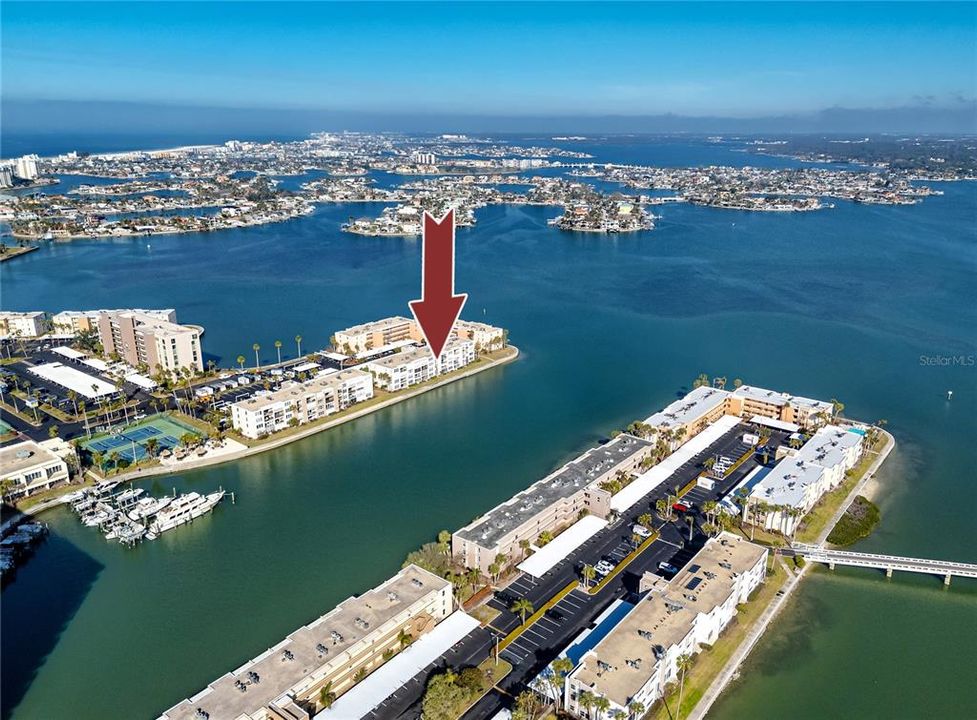 Active With Contract: $160,000 (1 beds, 1 baths, 600 Square Feet)