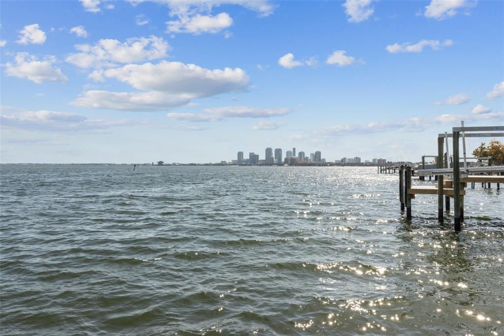 Active With Contract: $5,350,000 (4 beds, 4 baths, 7710 Square Feet)