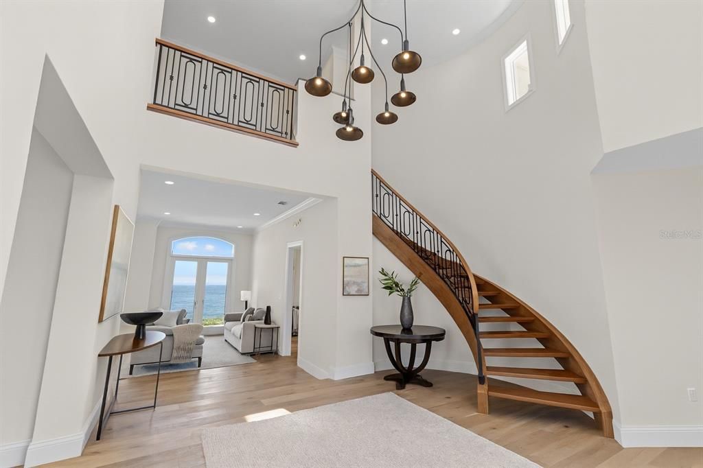 Active With Contract: $5,350,000 (4 beds, 4 baths, 7710 Square Feet)