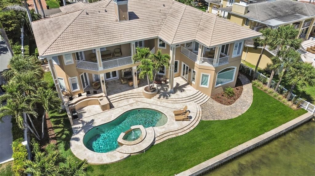 Active With Contract: $5,350,000 (4 beds, 4 baths, 7710 Square Feet)