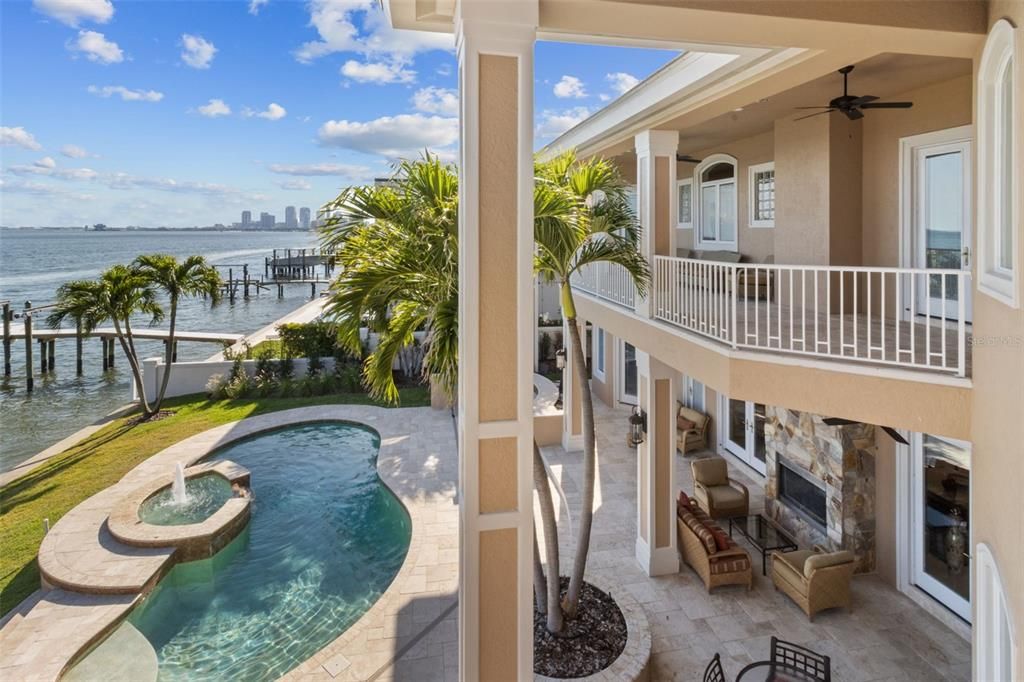 Active With Contract: $5,350,000 (4 beds, 4 baths, 7710 Square Feet)