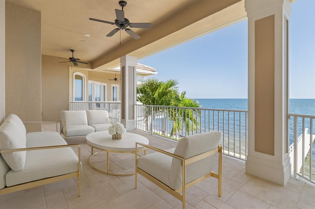 Active With Contract: $5,350,000 (4 beds, 4 baths, 7710 Square Feet)