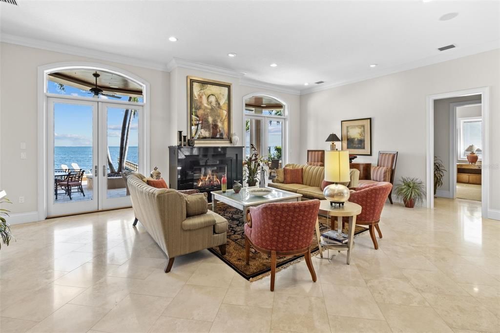 Active With Contract: $5,350,000 (4 beds, 4 baths, 7710 Square Feet)
