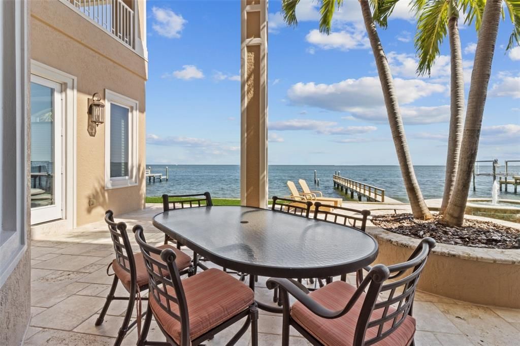 Active With Contract: $5,350,000 (4 beds, 4 baths, 7710 Square Feet)