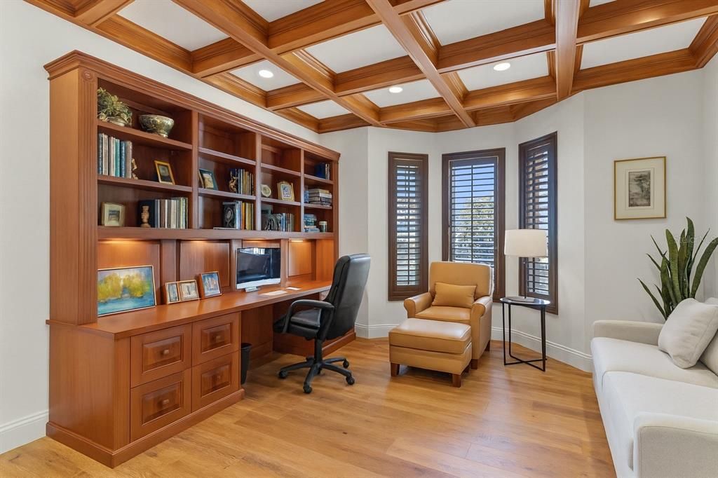 Active With Contract: $5,350,000 (4 beds, 4 baths, 7710 Square Feet)