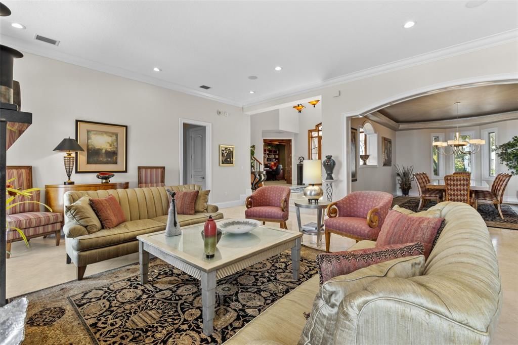 Active With Contract: $5,350,000 (4 beds, 4 baths, 7710 Square Feet)