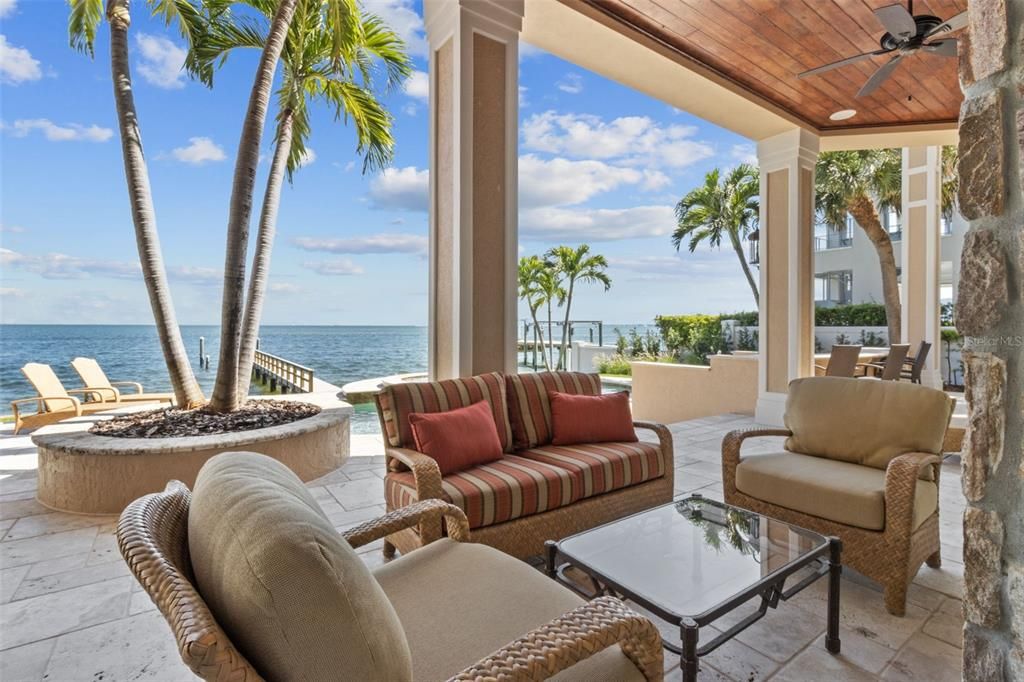 Active With Contract: $5,350,000 (4 beds, 4 baths, 7710 Square Feet)