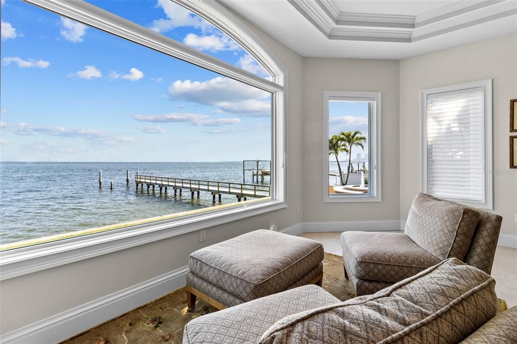 Active With Contract: $5,350,000 (4 beds, 4 baths, 7710 Square Feet)