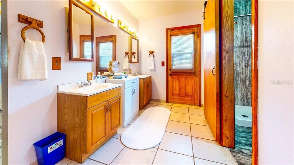 待售: $495,000 (4 贝兹, 3 浴室, 2968 平方英尺)